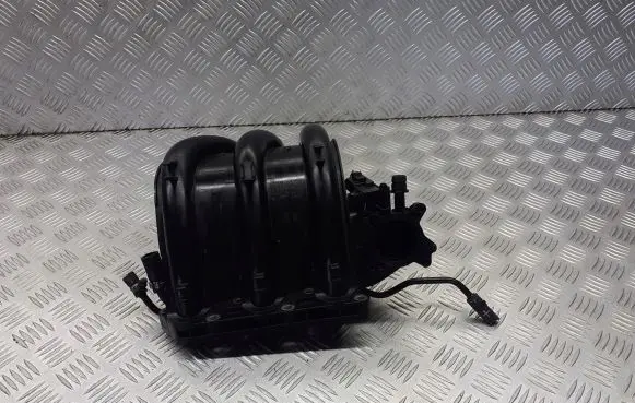 Volkswagen Polo IV 9N3 Intake manifold 03D129766L