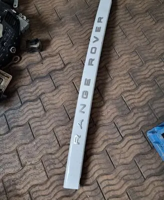 Land Rover Range Rover Sport L320 Tailgate trim 9H3240706AA0