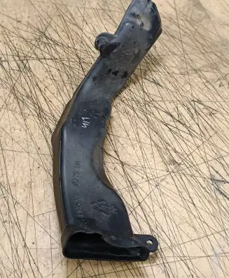 BMW X5 E53 Air intake hose/pipe 8385981 16275