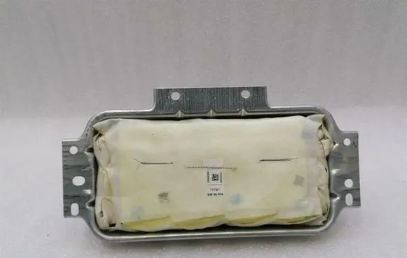Mercedes-Benz GLS X166 Passenger airbag A1668602402