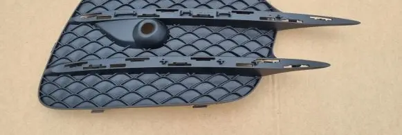 Mercedes-Benz Vito Viano W447 Front bumper lower grill A4478851300