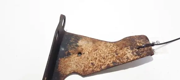 Skoda Octavia Mk2 (1Z) Engine mounting bracket 06f253197