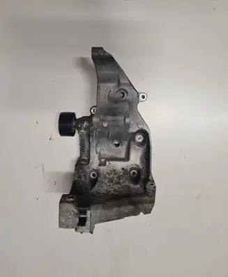 BMW 5 GT F07 Generator/alternator bracket 7802639 13292010