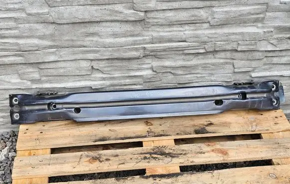 Volvo V40 Front bumper cross member 31276334