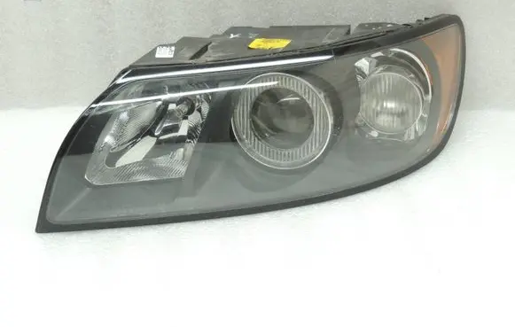 Volvo V50 Headlight/headlamp 31335221 30678912 30698648