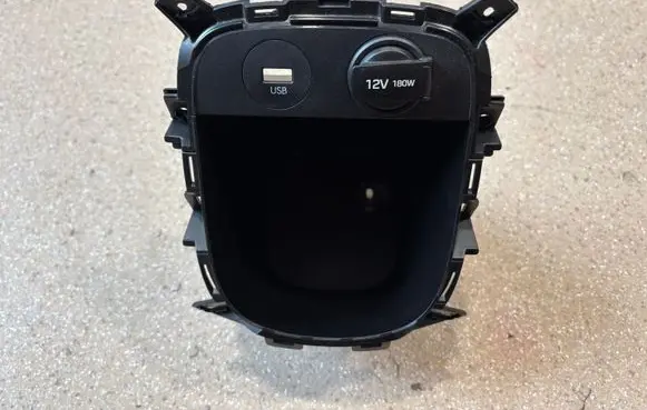 Hyundai Ioniq 5 Glove box