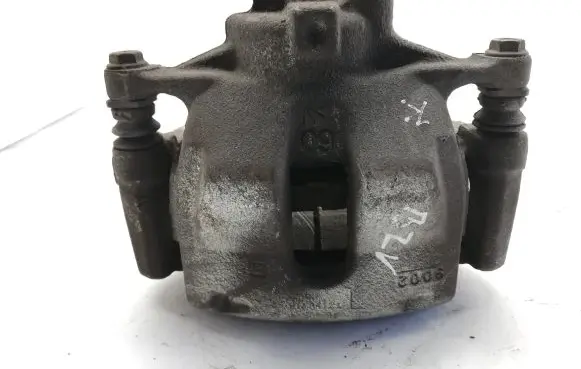 Toyota C-HR I Front brake caliper