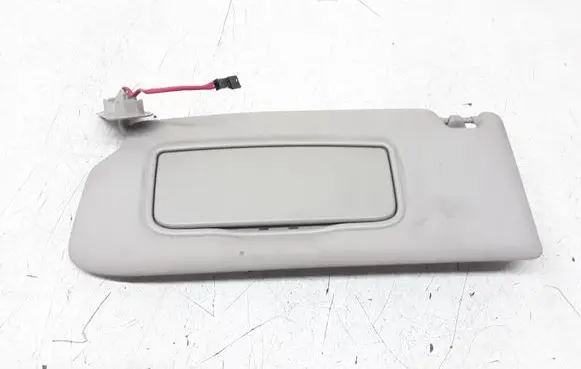 Volvo V50 Sun visor