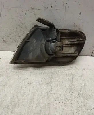 Nissan Almera Front indicator light