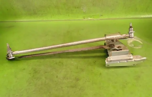 Peugeot Boxer Front wiper linkage and motor TGE422P