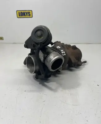 BMW 5 E34 Turbo 2241257 4917705000 TD0411B