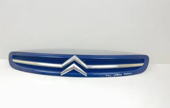 Citroen Xsara Picasso Front grill 9650059677