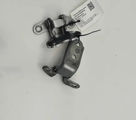 Toyota RAV 4 (XA50) Rear door hinge set 6875020122