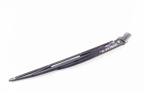 Subaru Impreza III Rear wiper blade arm
