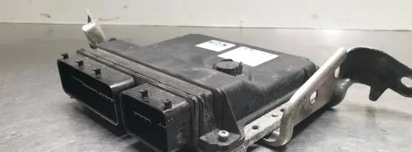 Toyota Prius+ (ZVW40) Engine control unit/module 8966147620 2756004111