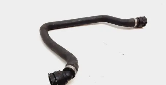 Volvo XC60 Engine coolant pipe/hose