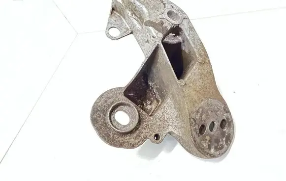 Audi A6 S6 C6 4F Engine mounting bracket 4f0199351h