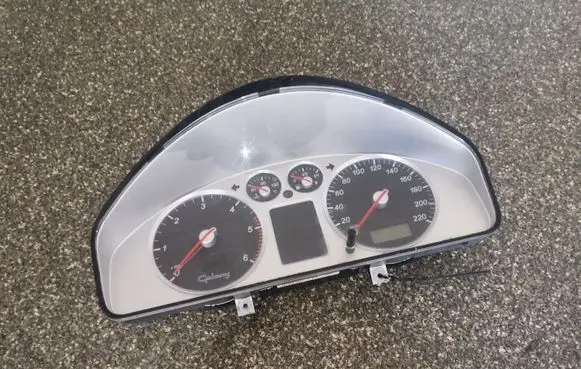 Ford Galaxy Speedometer (instrument cluster) 7M5920800H