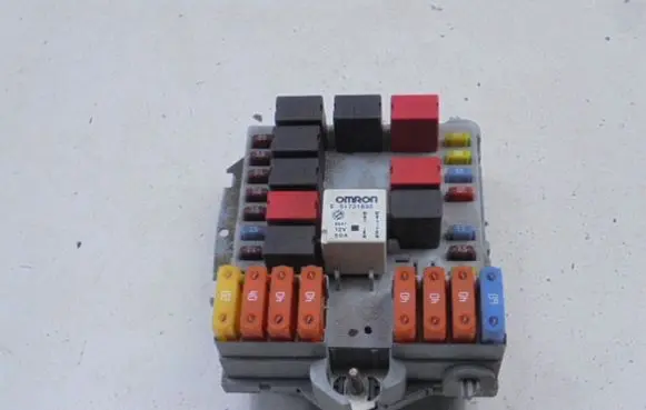 Fiat Croma Fuse box set 51804116