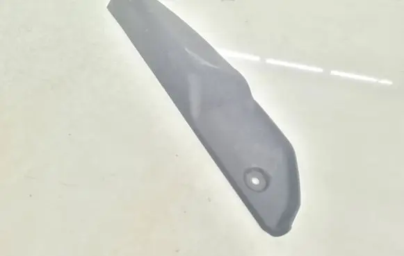 Rear/tail light trim molding