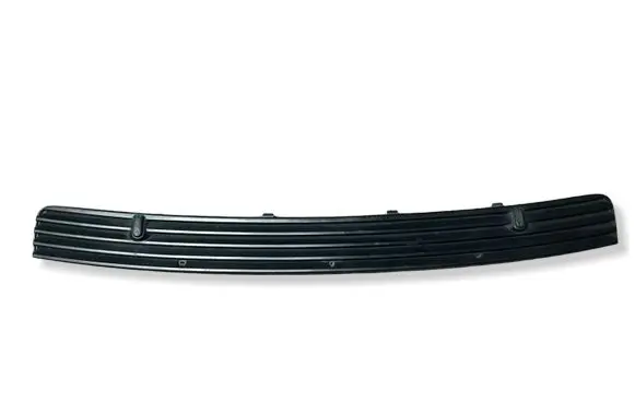 Volkswagen Multivan T4 Wiper trim 701819103