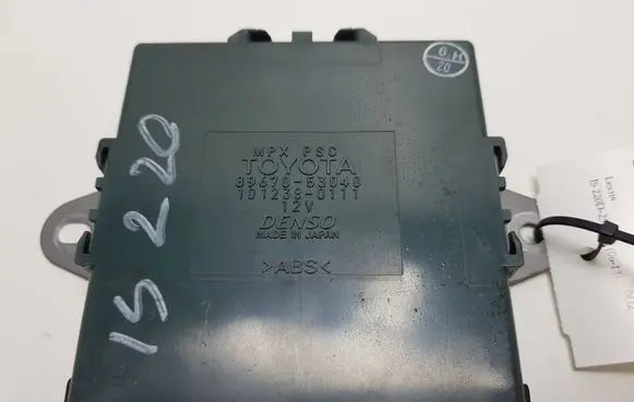 Lexus IS 220D-250-350 Parking PDC control unit/module 8967053040 1012380111