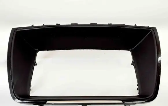 Mazda 6 Radio/GPS head unit trim K3006 GHR155231