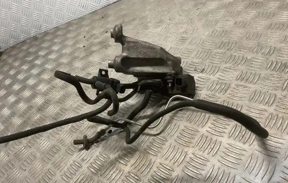 Other engine part