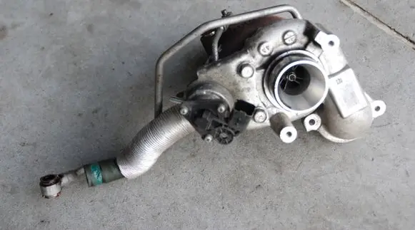 Peugeot 308 Turbo 9673283680