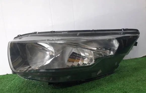 Iveco Daily 6th gen Headlight/headlamp 47910748