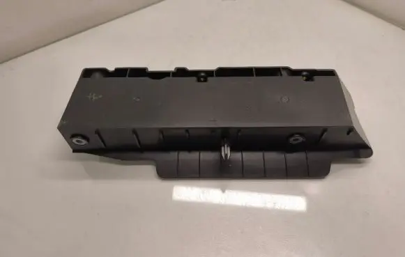 Land Rover Range Rover Sport L461 Other engine bay part M8E2460A14BA