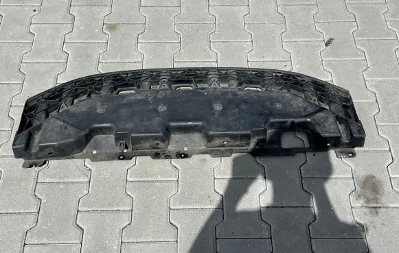 Front bumper skid plate/under tray