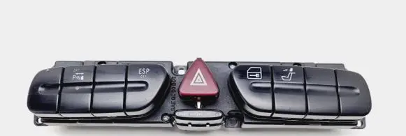 Mercedes-Benz C W203 Hazard light switch 2038215779 30935692001