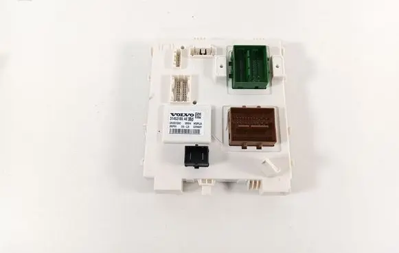 Volvo XC40 Fuse module 31453185