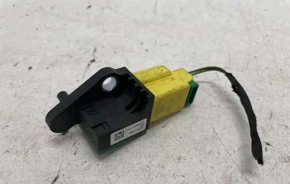 Volkswagen PASSAT B7 Airbag deployment crash/impact sensor 5N0959351B