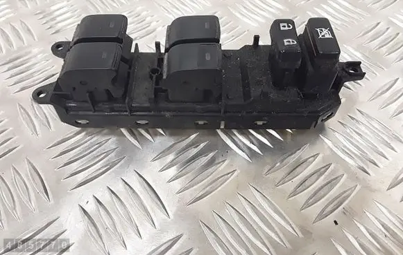 Toyota Prius (XW20) Electric window control switch 515220