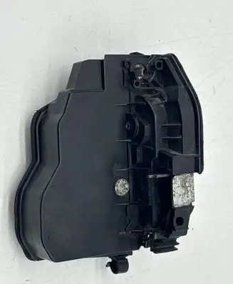 BMW X3 F25 Front door lock 7283627