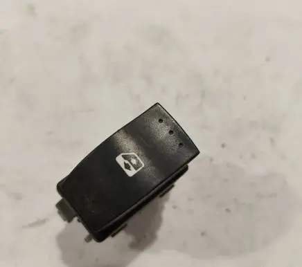 Renault Megane II Electric window control switch 220510C