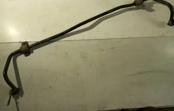 Volkswagen Polo IV 9N3 Front anti-roll bar/sway bar 6Q0411303AC