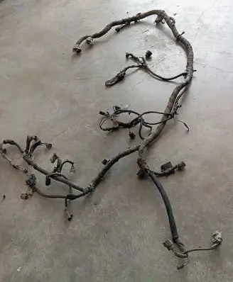Engine installation wiring loom