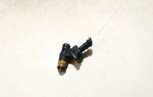 Renault Megane I Fuel injector h029611 itg048