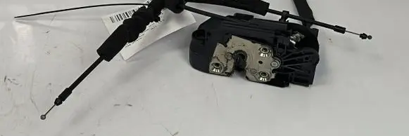 Iveco Daily 35 - 40.10 Front door lock