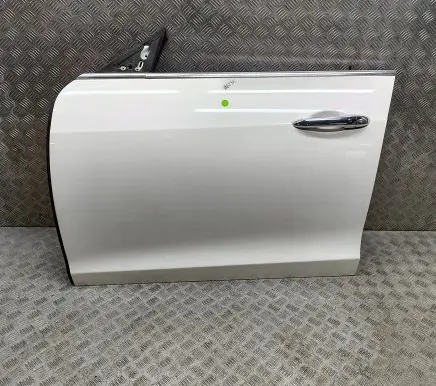 Maserati Ghibli Front door 673007994