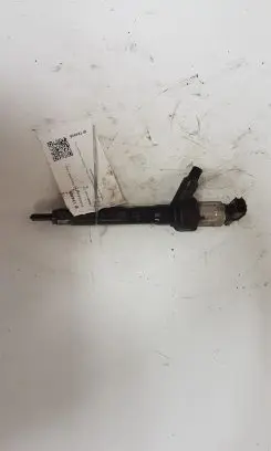 Mazda 6 Fuel injector R2AA13H50