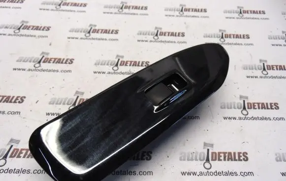 Mitsubishi Lancer Electric window control switch MNR587851