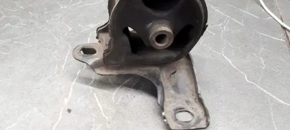 Rover 620 Engine mount vacuum valve 
