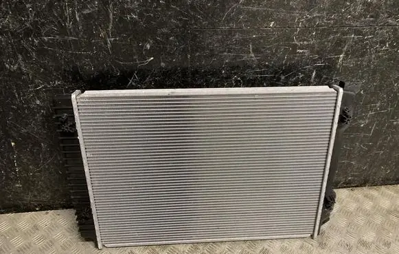 Coolant radiator