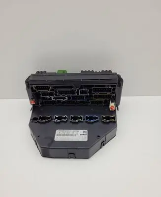 Mercedes-Benz C W204 SAM control unit A2129005812