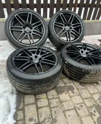 Audi TT TTS Mk2 R19 alloy rim 8J0601025N