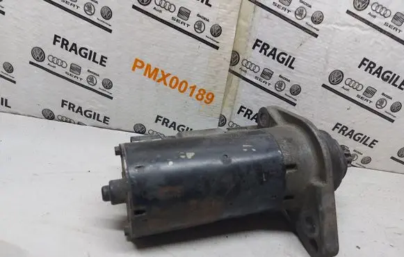 Volkswagen Touran I Starter motor 1005831311